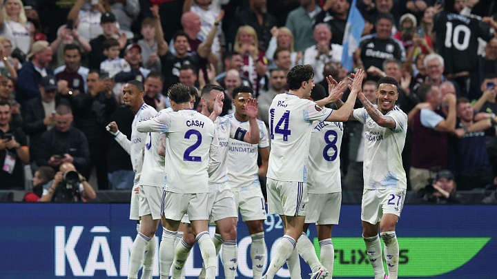 "Астон Вилла" под руководством Эмери выиграла Лигу Европы